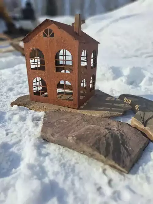 Домик-подсвечник с трубой